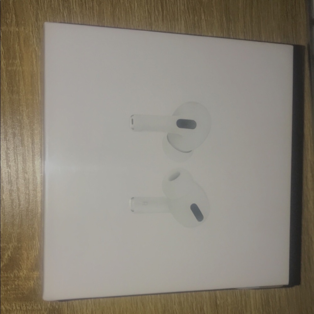 AirPods Pro - Picture 4 of 6